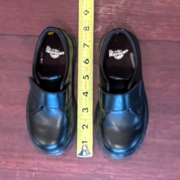 Kids Dr. Martens Black Leather Shoes, size 10UK/9US - New Without Box - Picture 6 of 7